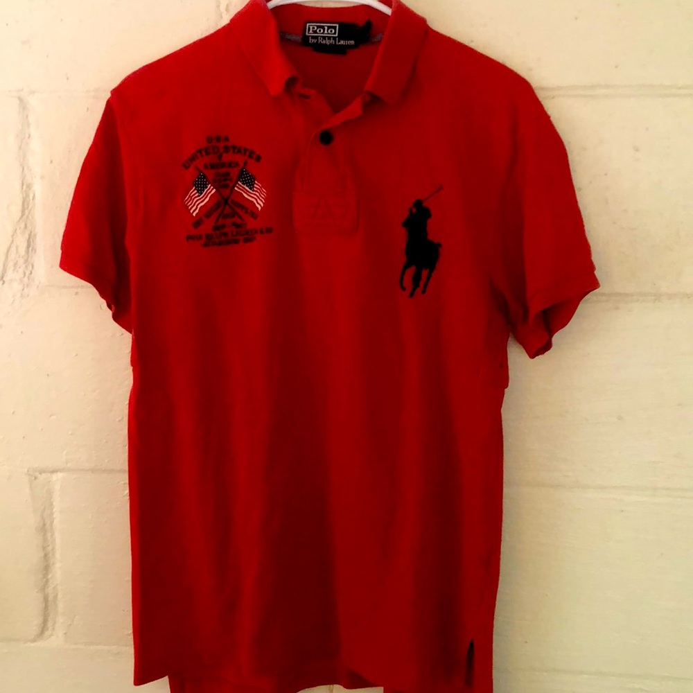 Men’s medium, red, big horse Polo shirt